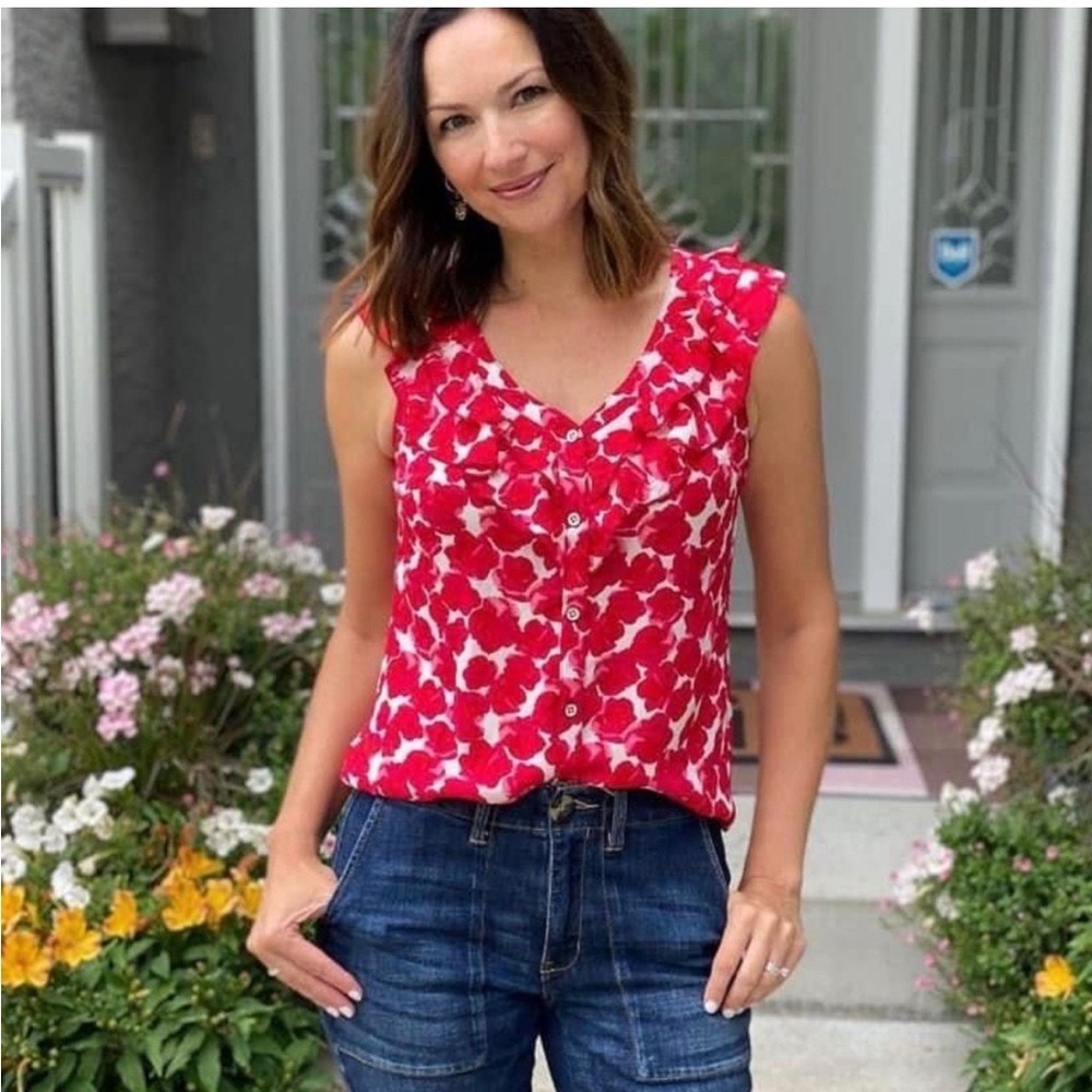 CAbi Red and White Floral Sleeveless Blouse